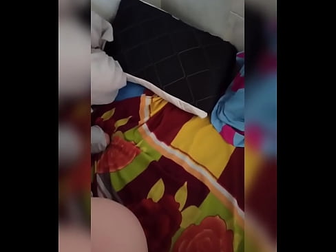 ❤️ Менин комнаташым үйдө жалгыз калат, анткени күйөөсү каникулга кетип жатат, мен аны сиккенге жана эшегин сүткө толтурганга мүмкүнчүлүк берем ❤ Порно боюнча порно ky.tukifporno.ru ️❤